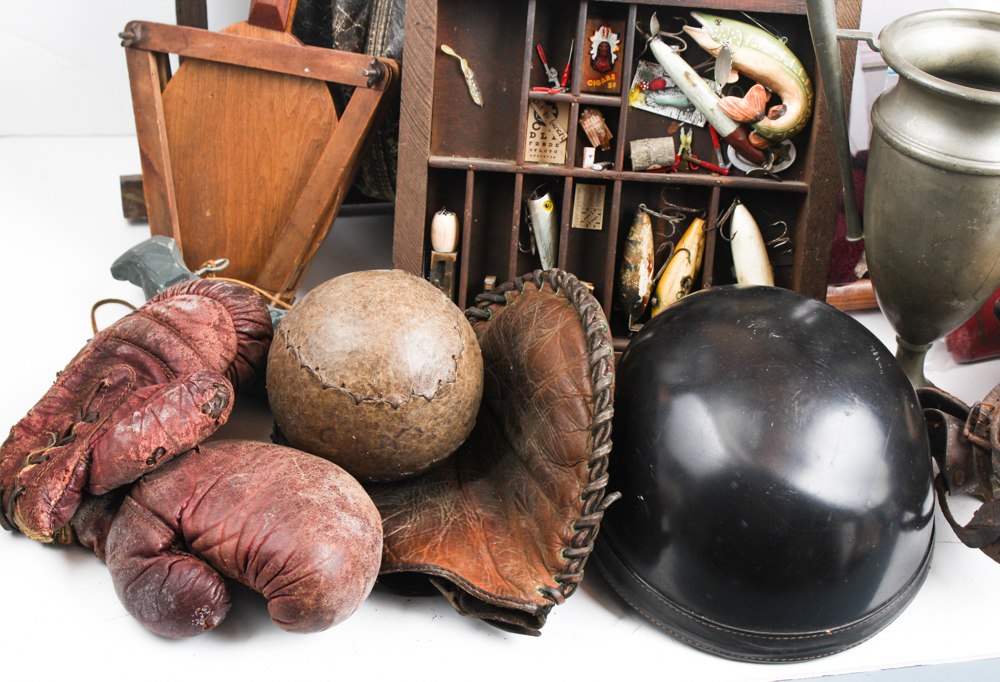 Vintage and Antique Sports Collectibles
