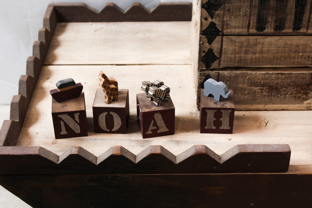 Rustic Noah's Ark Display