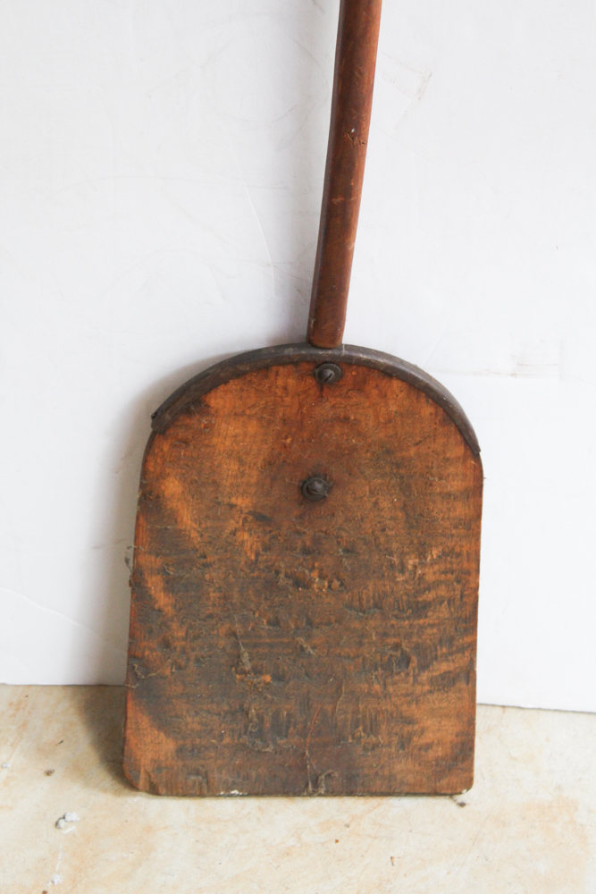 19th-Century Wood Flour Shovel