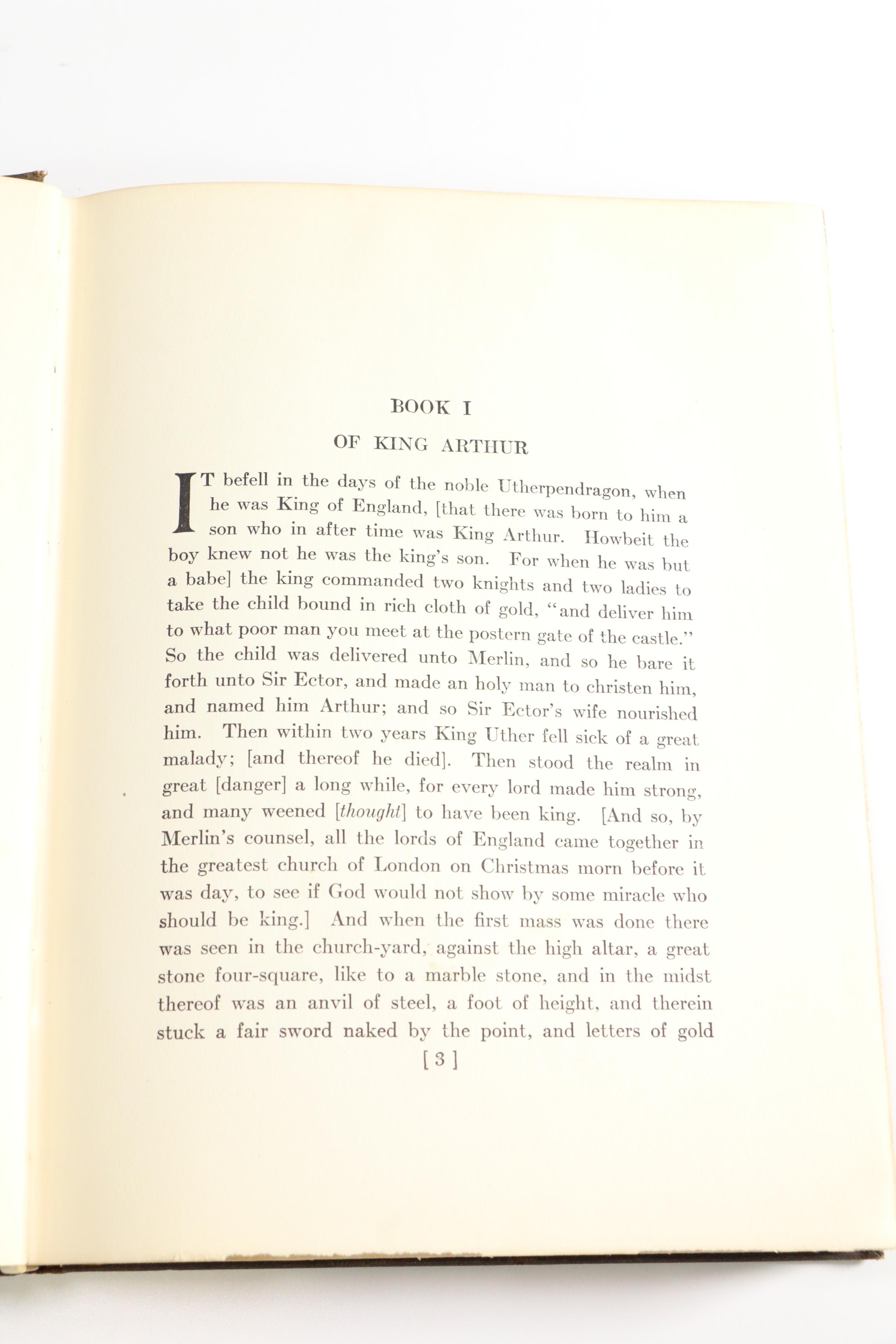 1926 "The Boy's King Arthur" Illustrated by N. C. Wyeth