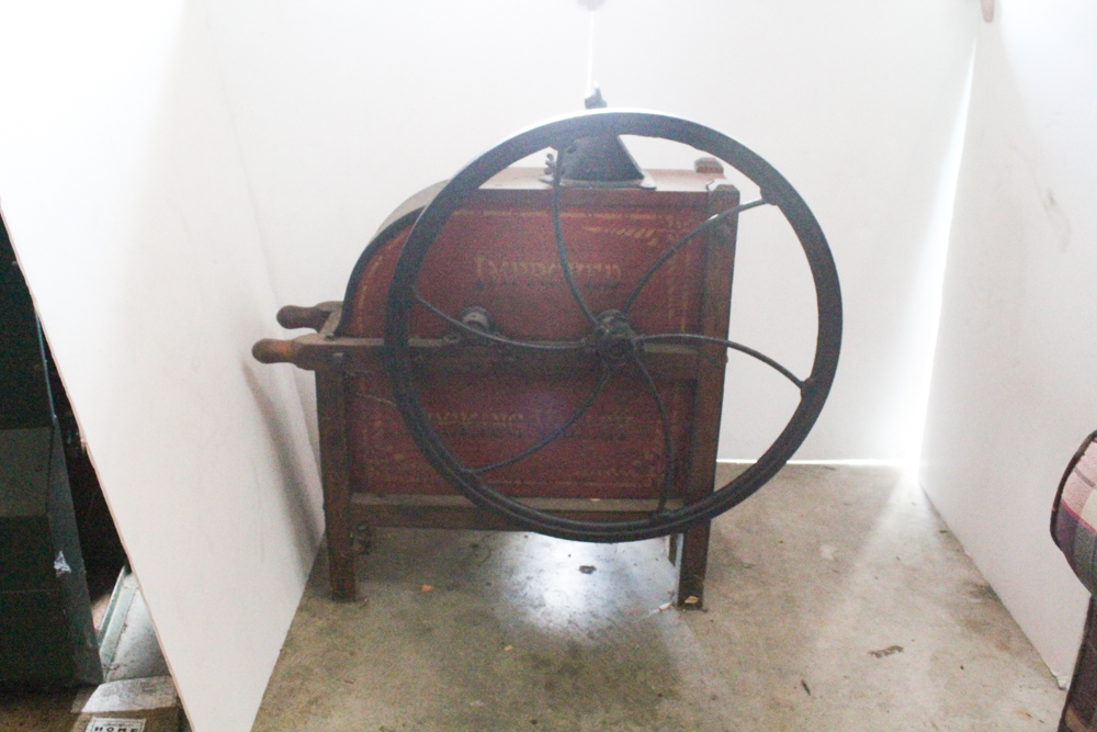 Vintage "Improved Hocking Valley" Corn Sheller
