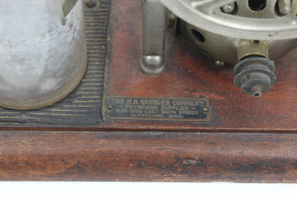 Vintage Hessler Medical Vaccuum Pump