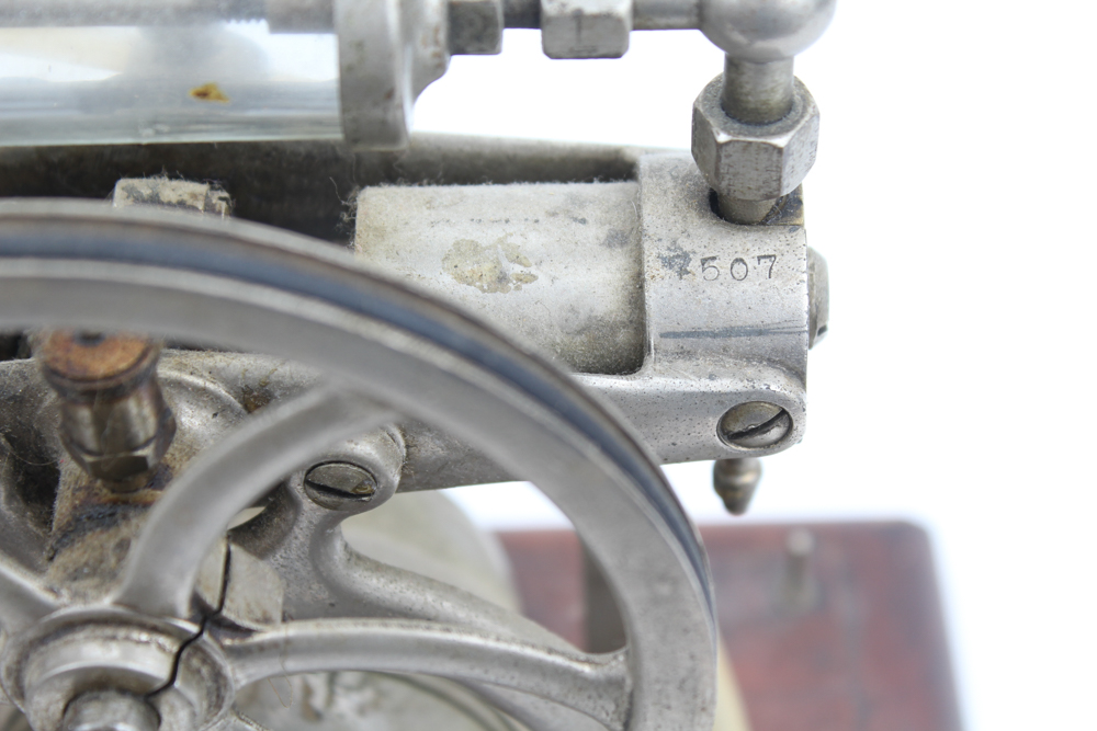 Vintage Hessler Medical Vaccuum Pump