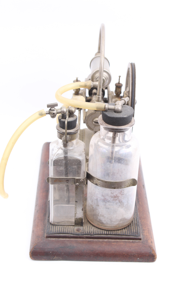 Vintage Hessler Medical Vaccuum Pump