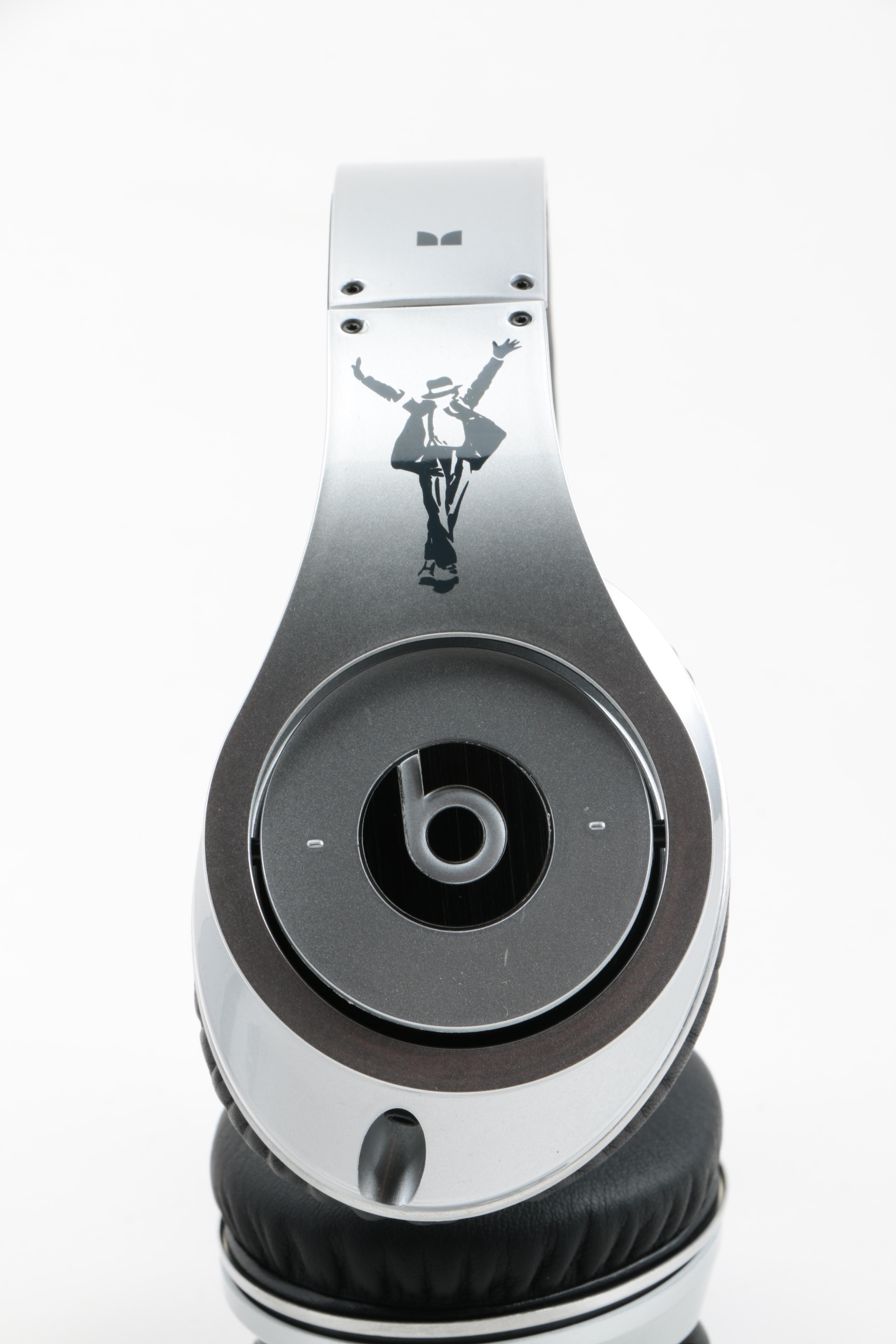 Limited Edition Michael Jackson Beats by Dr. Dre Headphones