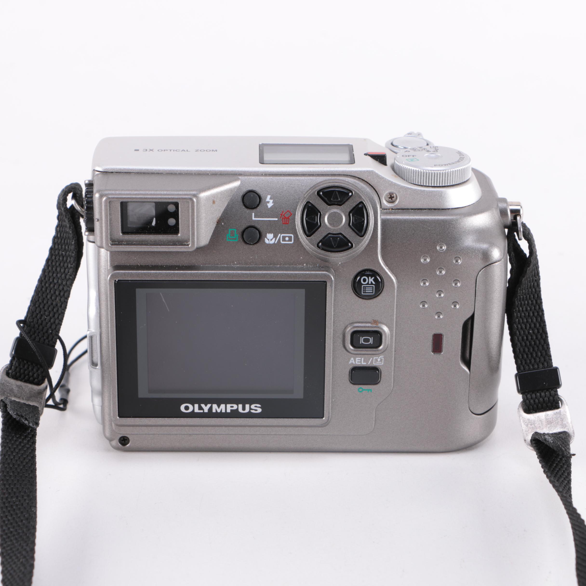 Olympus Camedia C-3020 Zoom Digital Camera