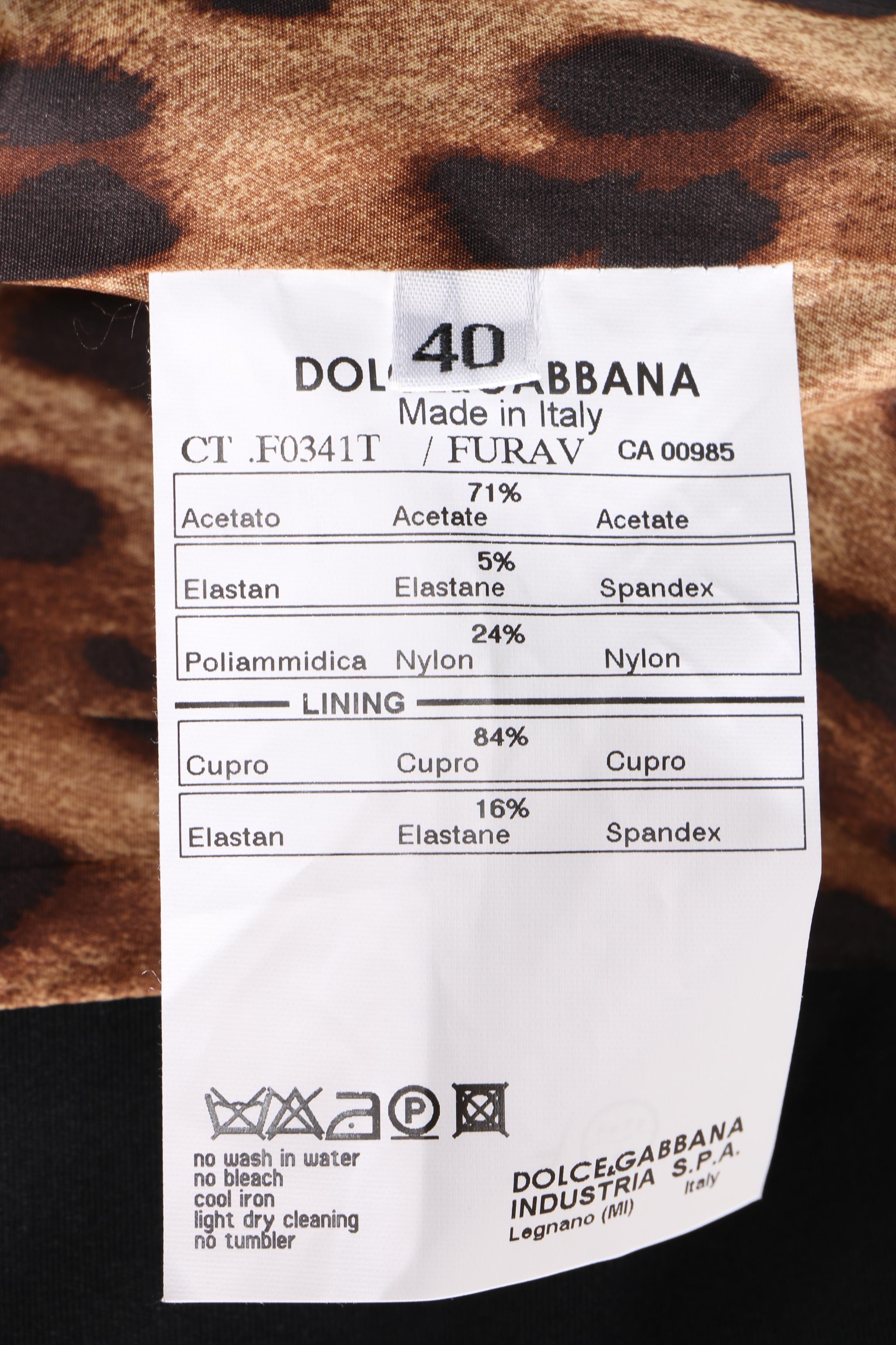 Dolce & Gabbana Coat with Leopard Print Lining