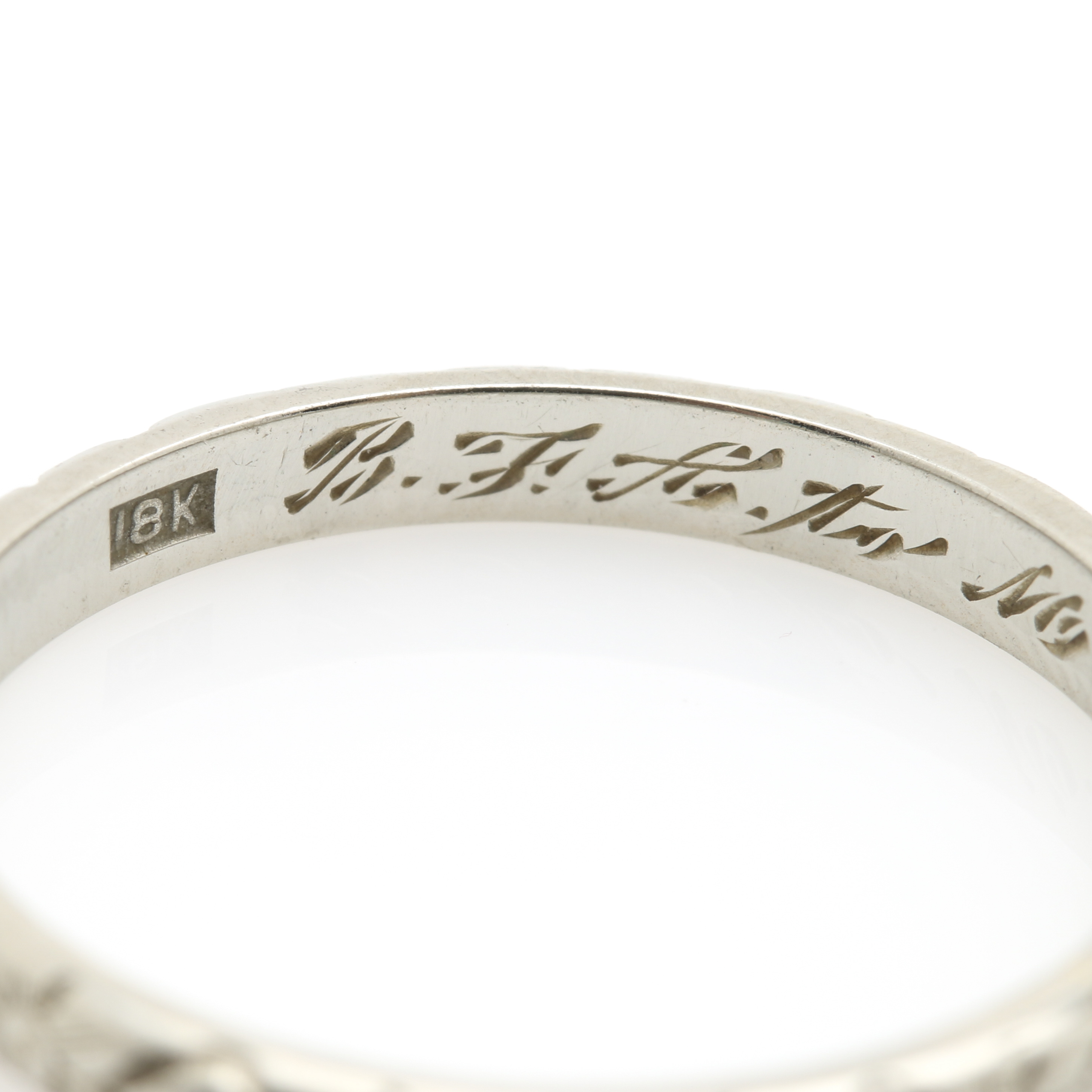 Vintage Circa 1925 18K White Gold Floral Engraved Band