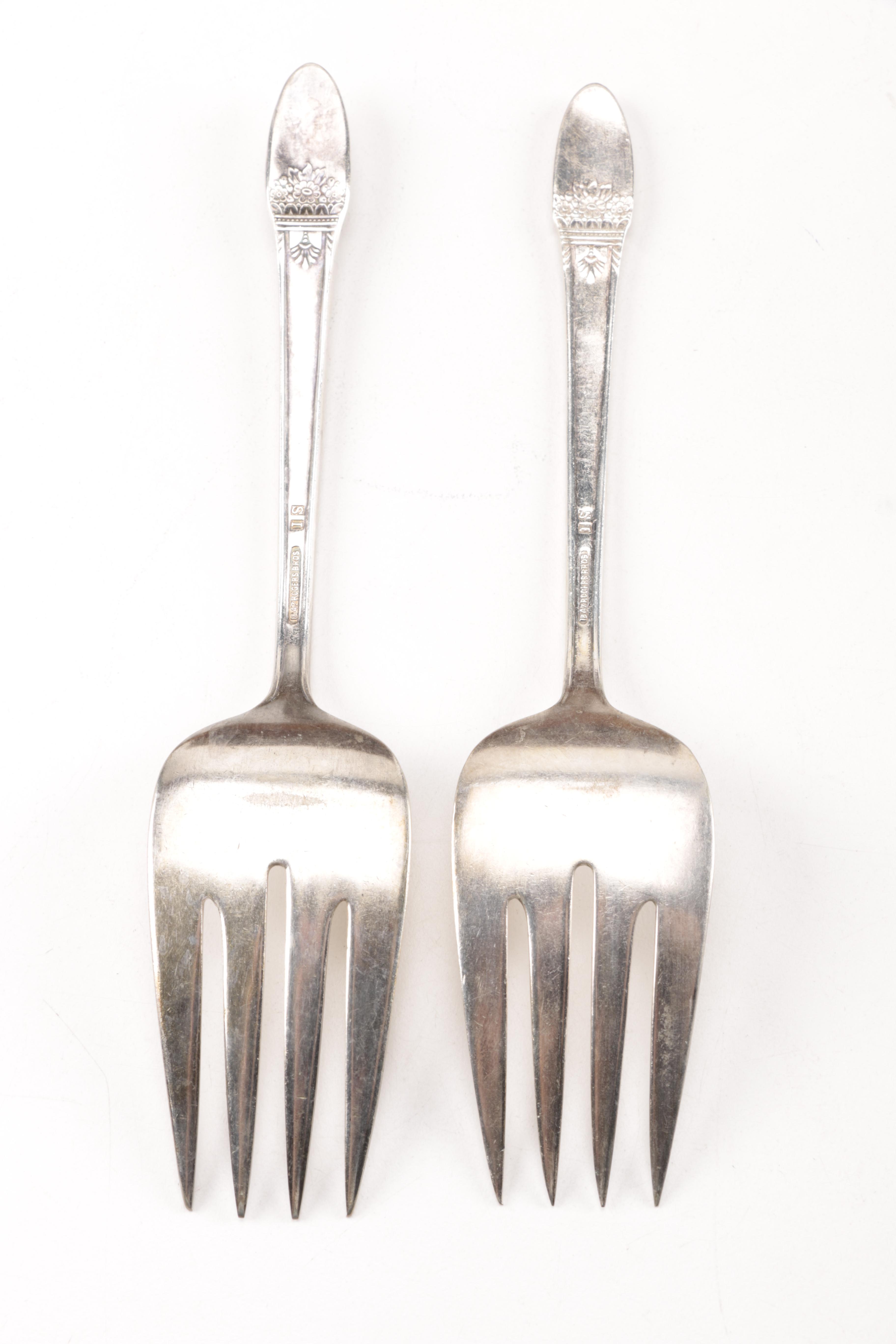 1847 Rogers Bros "First Love" Plated Silver Flatware Set