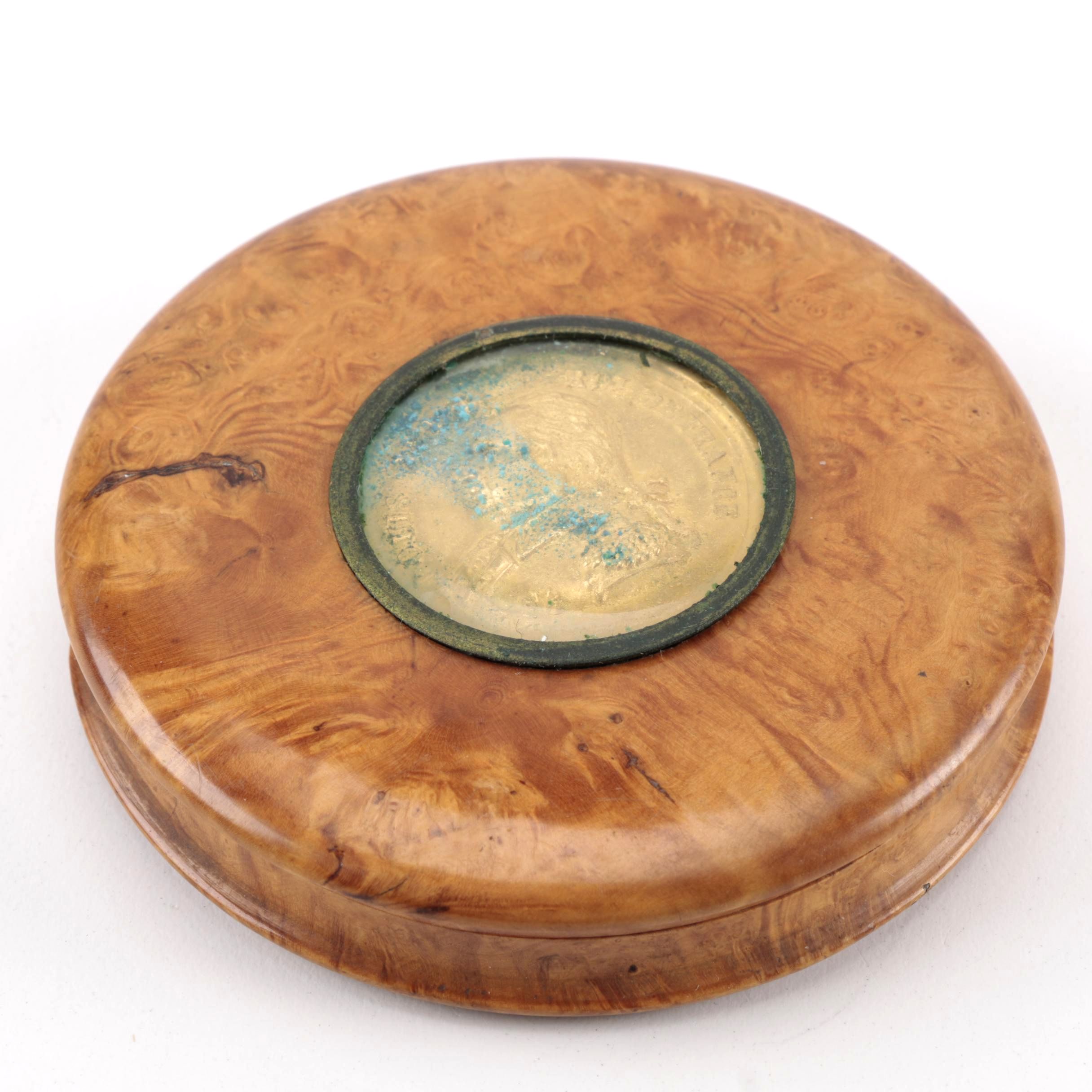 19th-Century Birdseye Maple Snuff Box With Tortoise Shell Insert