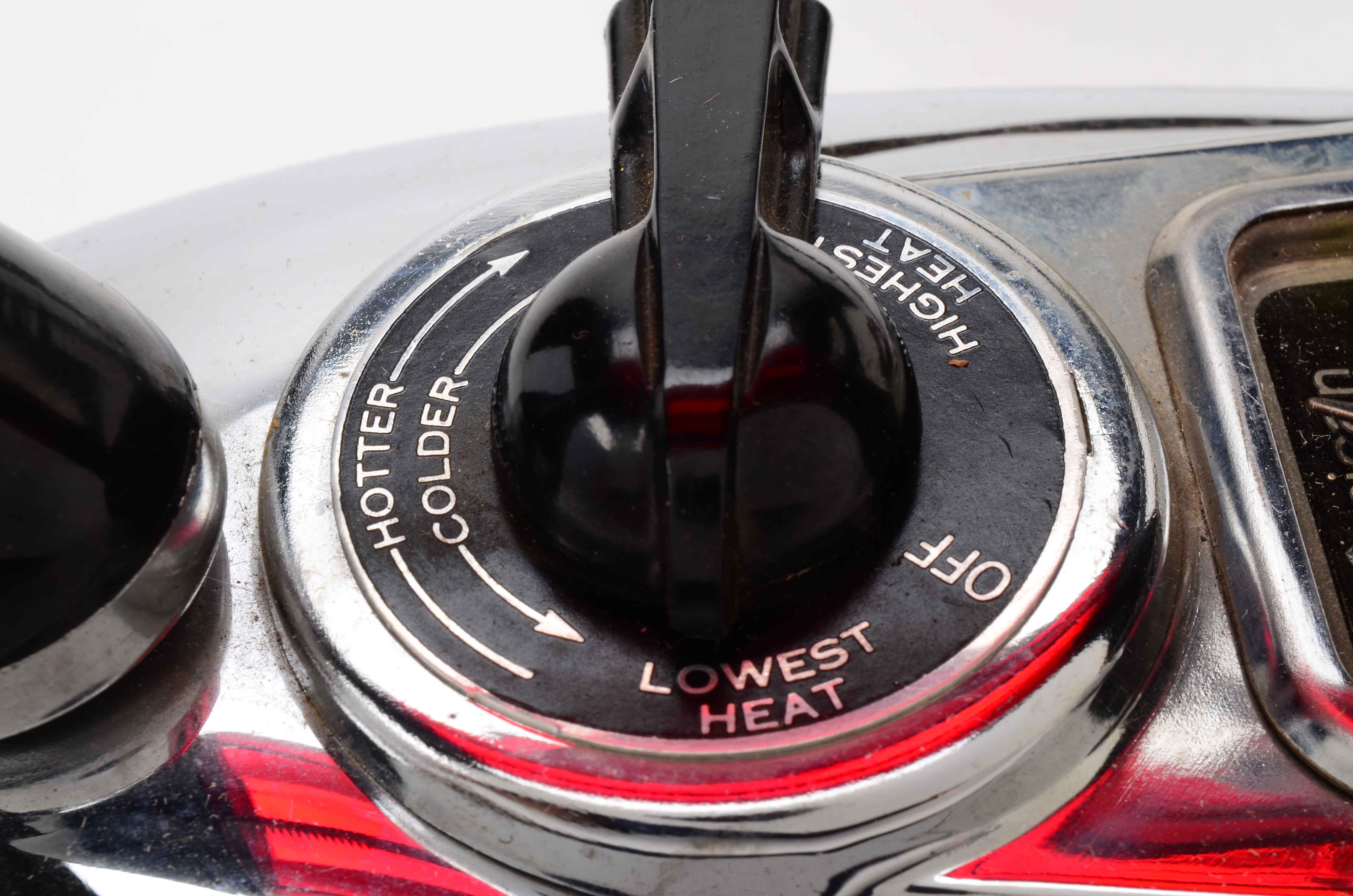 Vintage American Beauty Automatic Steam Iron