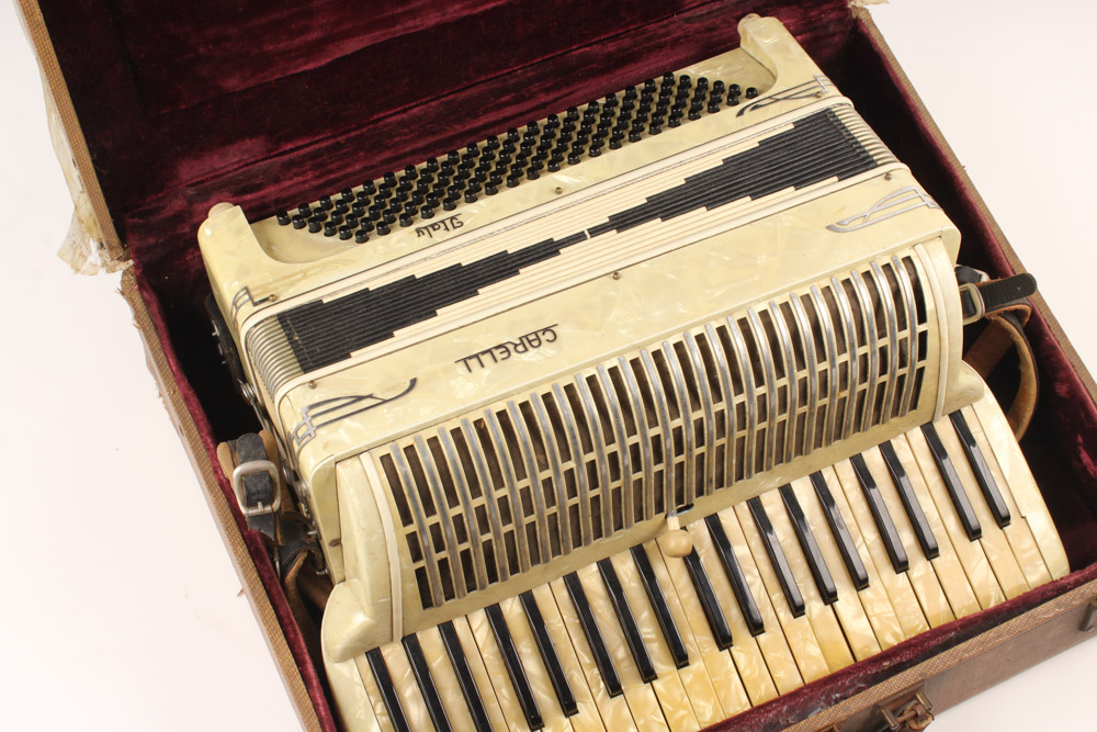 Vintage Italian Carelli Accordion