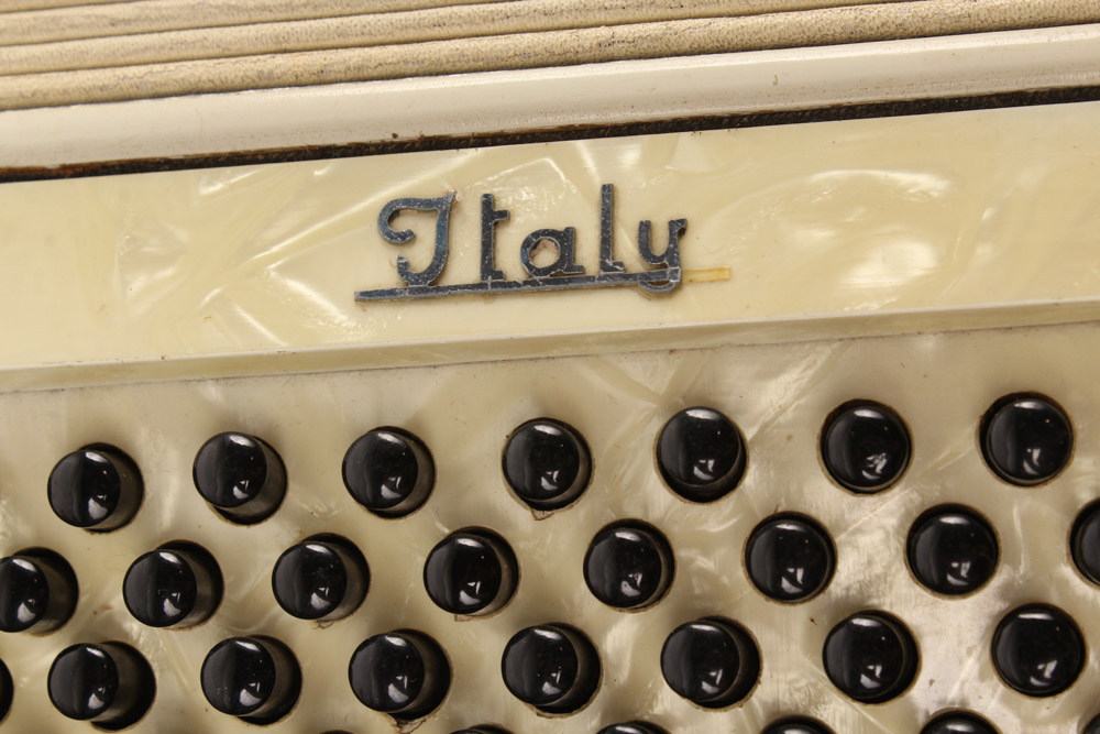 Vintage Italian Carelli Accordion