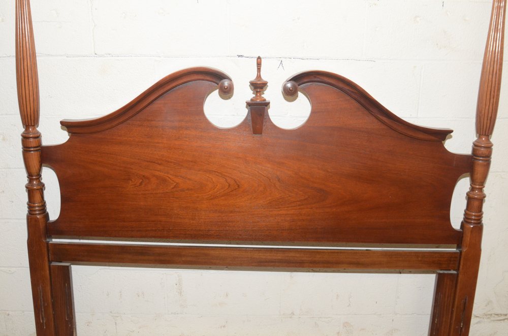 Federal Style Queen Size Four Poster Bed Frame