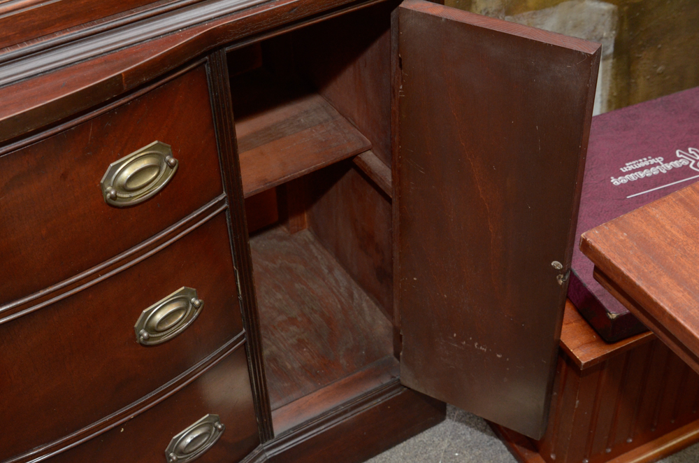 Hepplewhite Style Bow Front China Cabinet