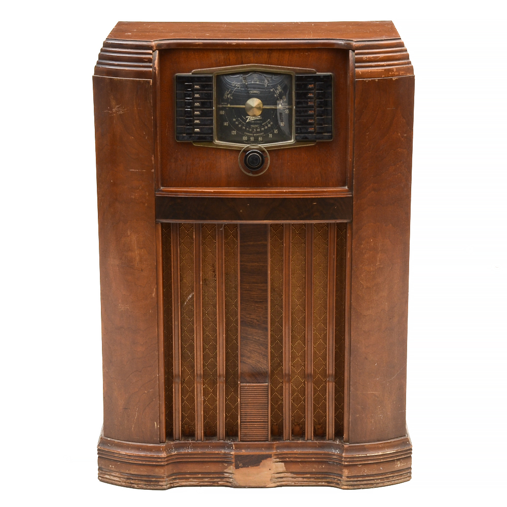Zenith 12H670 Newport Tube Console Radio