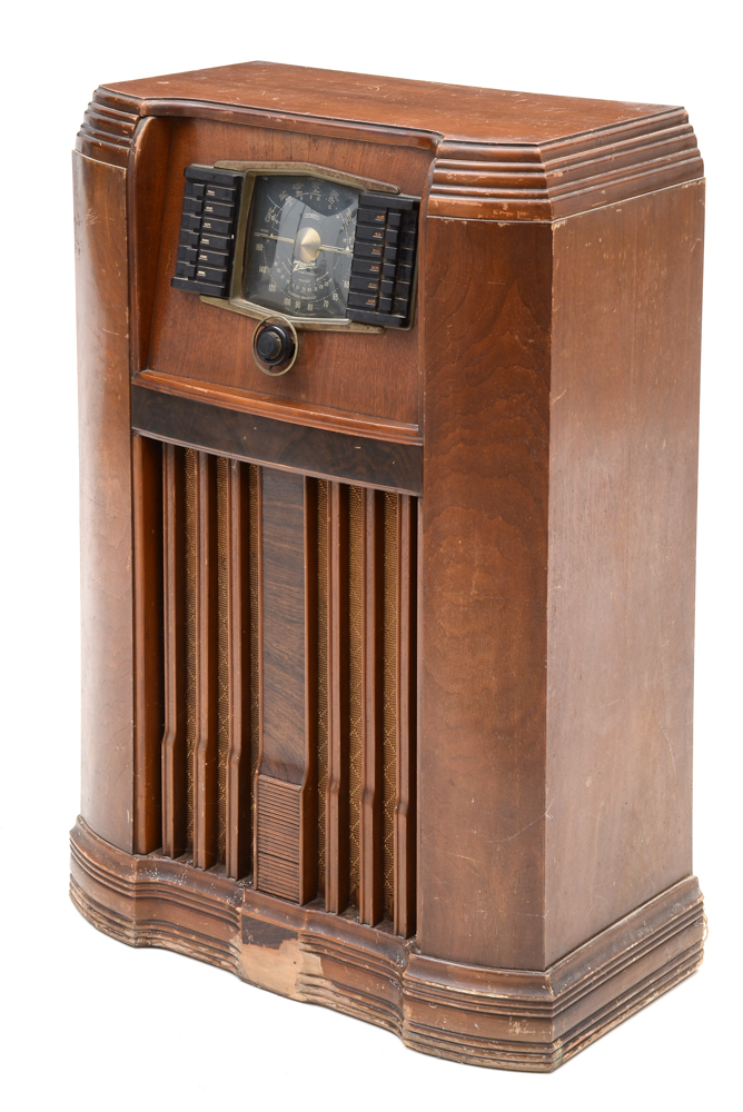 Zenith 12H670 Newport Tube Console Radio