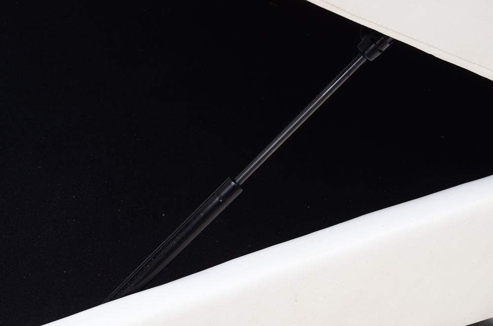 Three Piece Modern Style Leather Sectional Sofa