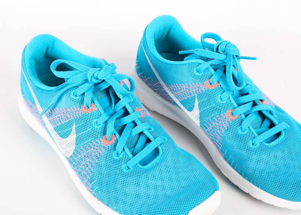 Women's Nike Flex Fury Tennis Shoes