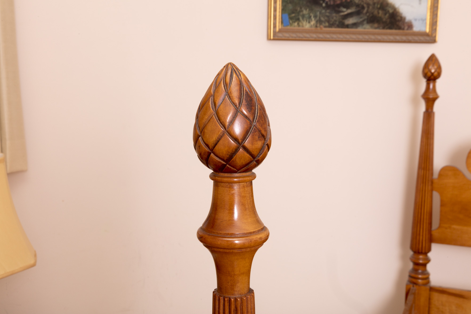 Queen Anne Style Full Size Four Poster Bed