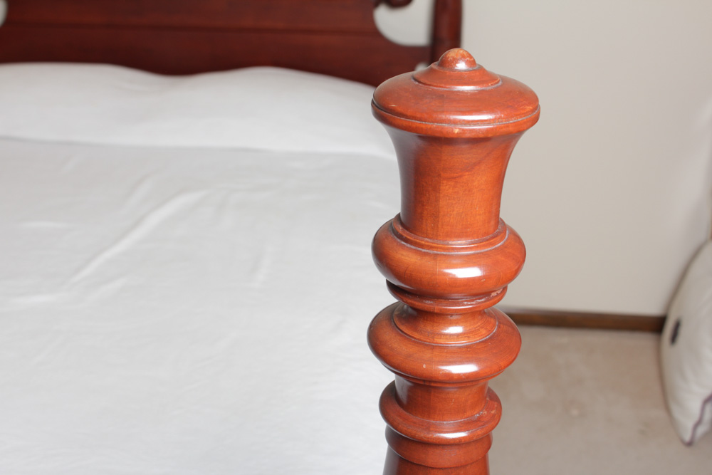 Vintage Four Poster Colonial Style Cherry Bed