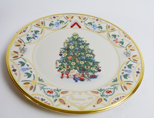 Lenox 2000 Sweden Christmas Trees Around The World Collector Plate