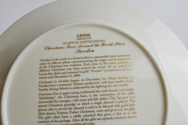 Lenox 2000 Sweden Christmas Trees Around The World Collector Plate