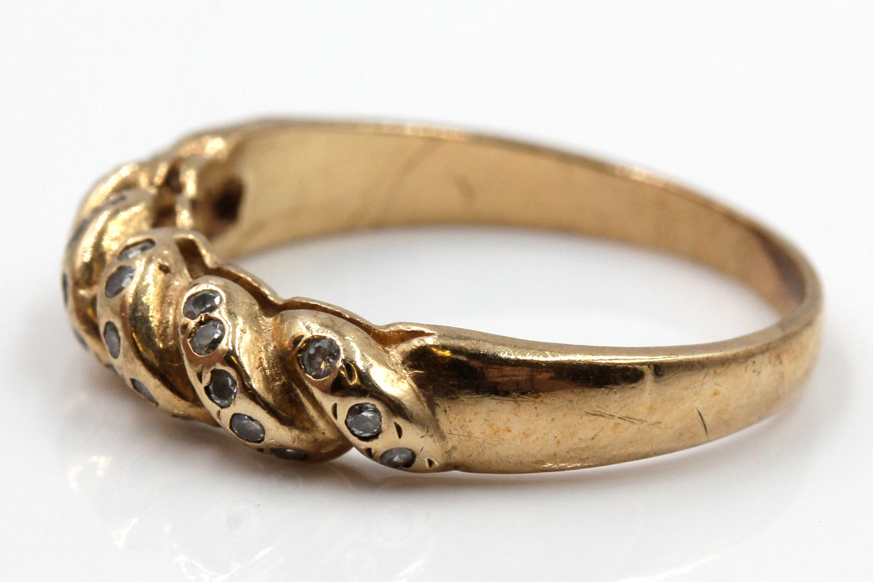 10K Yellow Gold Ring