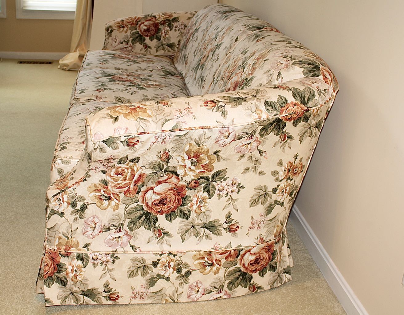 Slipcovered Taylorsville Sofa