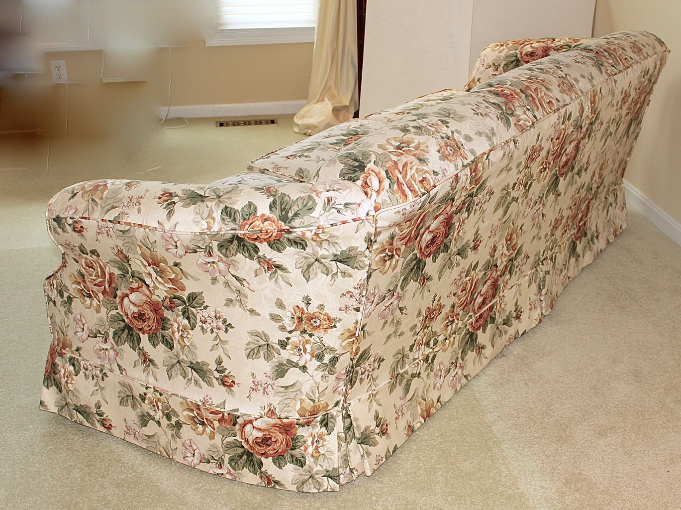 Slipcovered Taylorsville Sofa