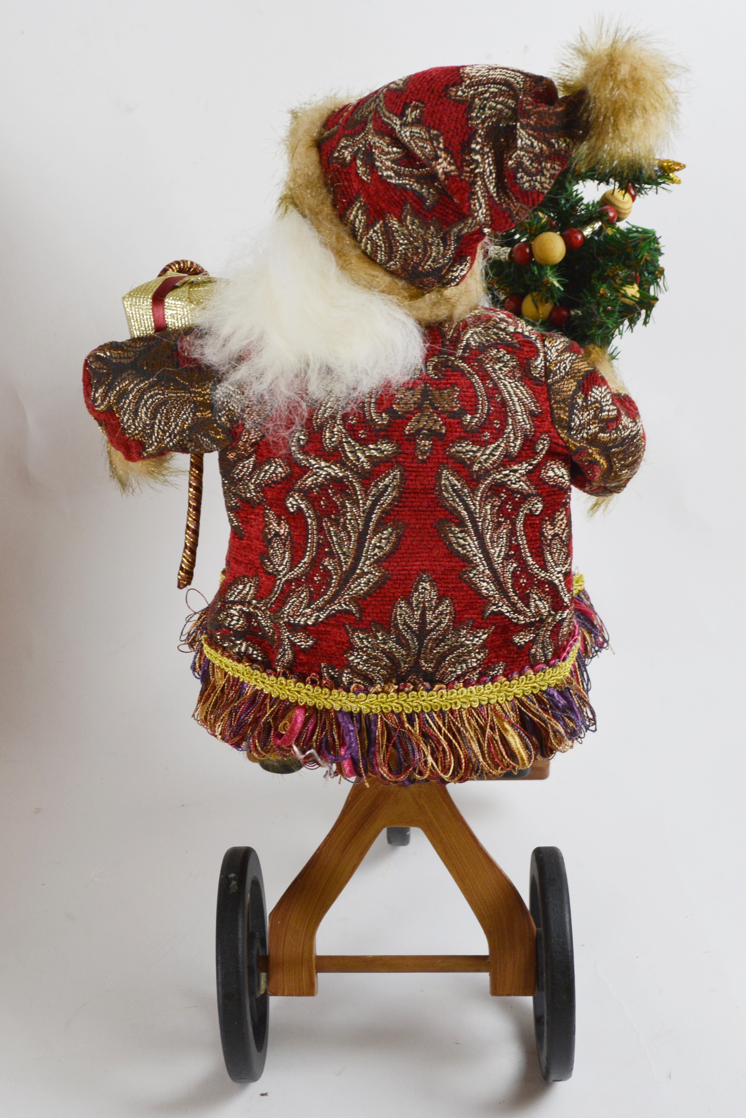 Santa Claus Holiday Decor Items