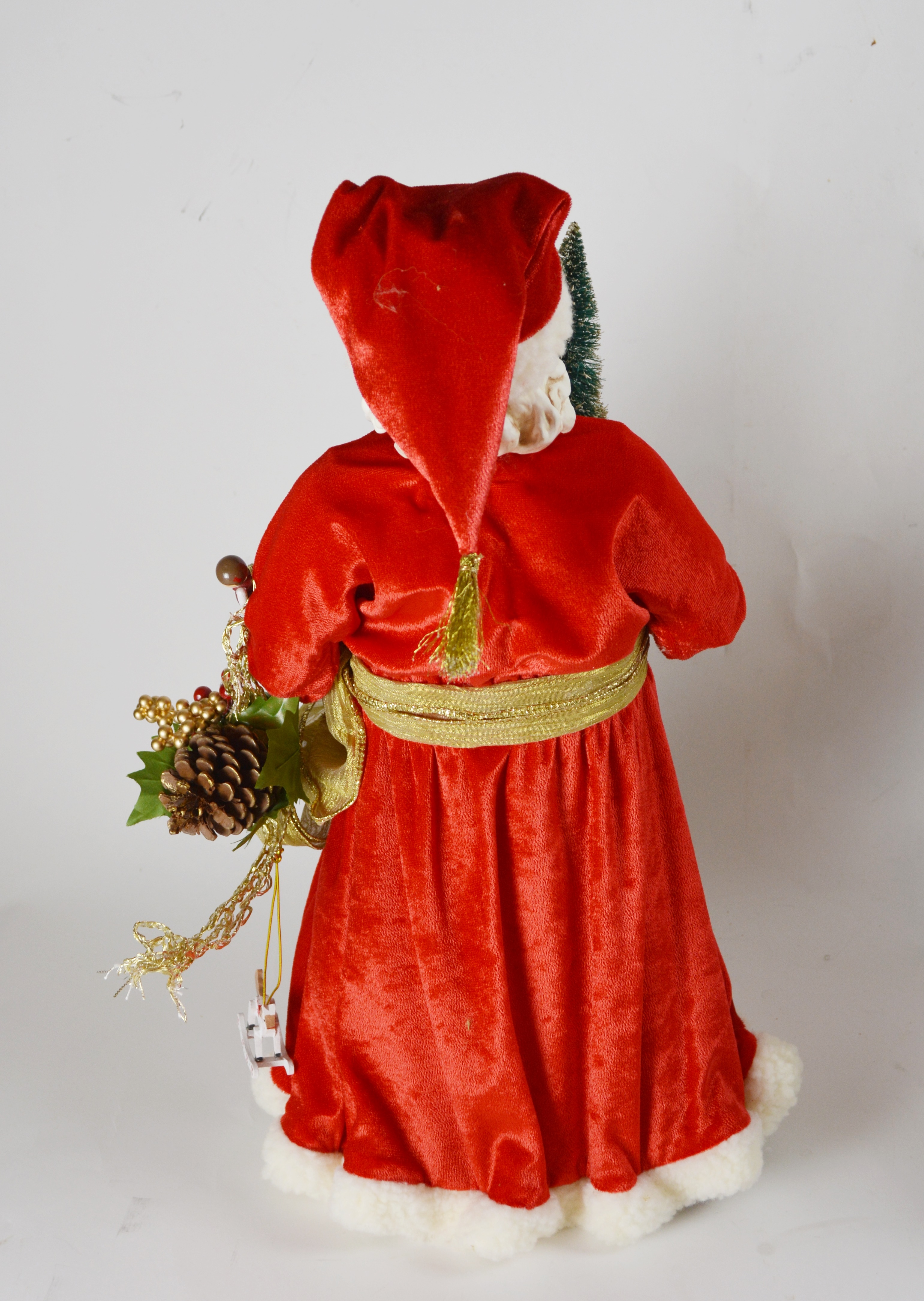 Santa Claus Holiday Decor Items