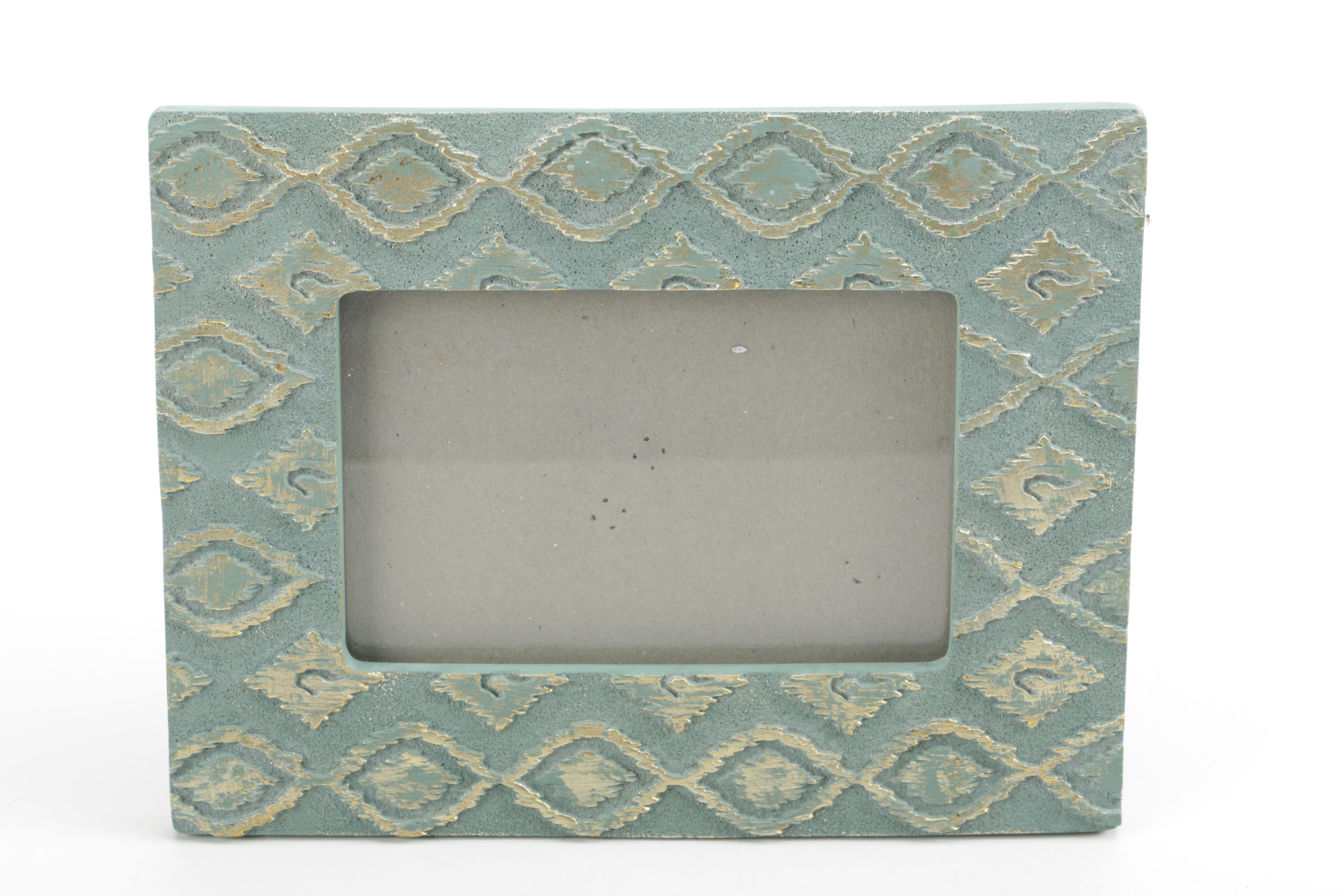 Picture and Photo Frames