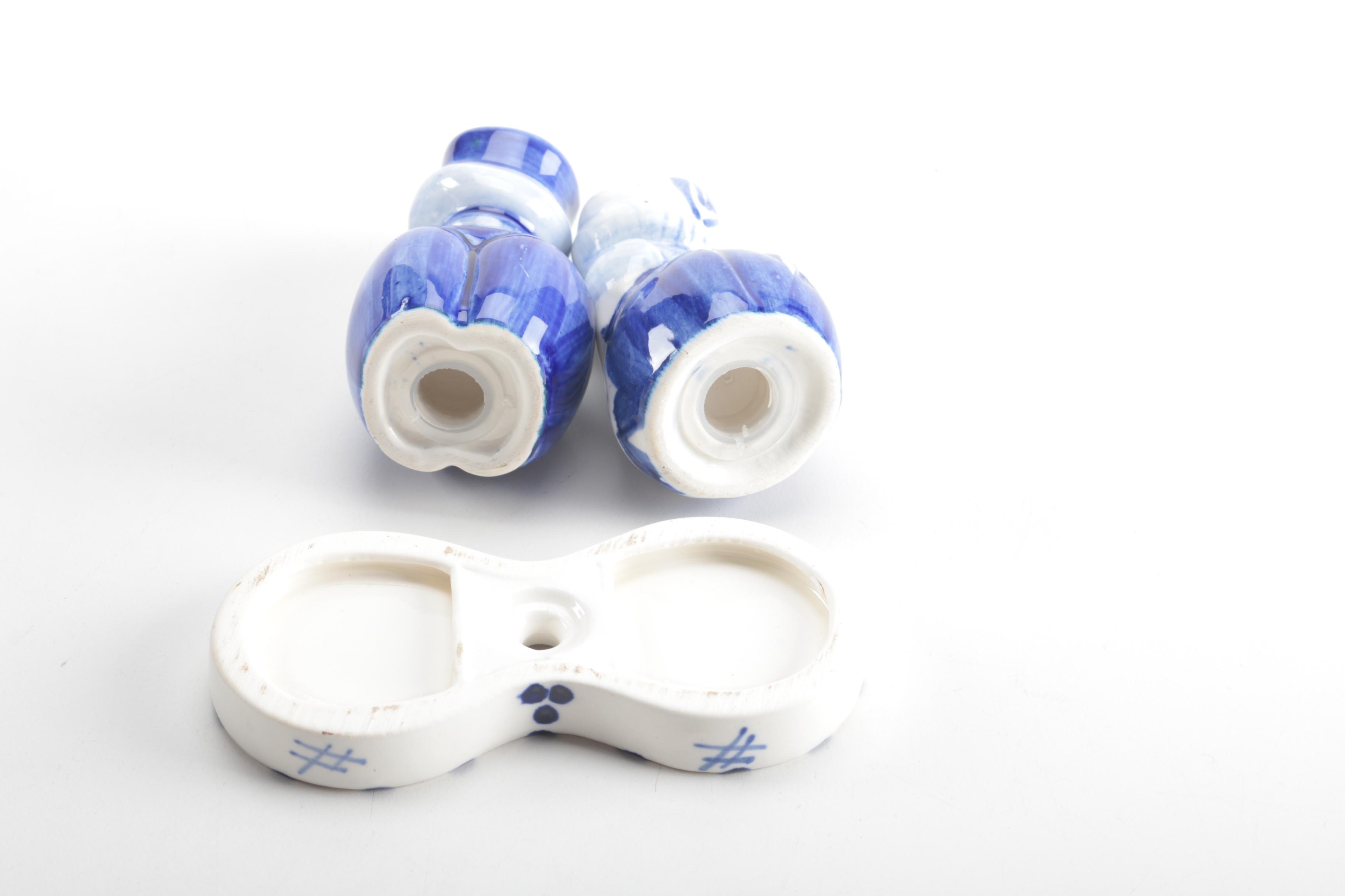 Delft Style Figurines