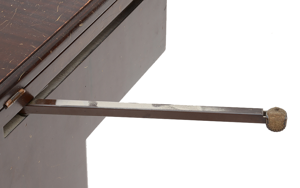 Vintage Singer Electric Sewing Machine i Cabinet with Stool