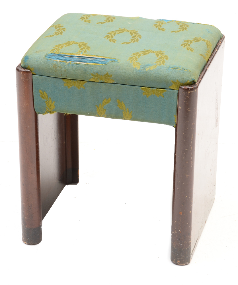 Vintage Singer Electric Sewing Machine i Cabinet with Stool