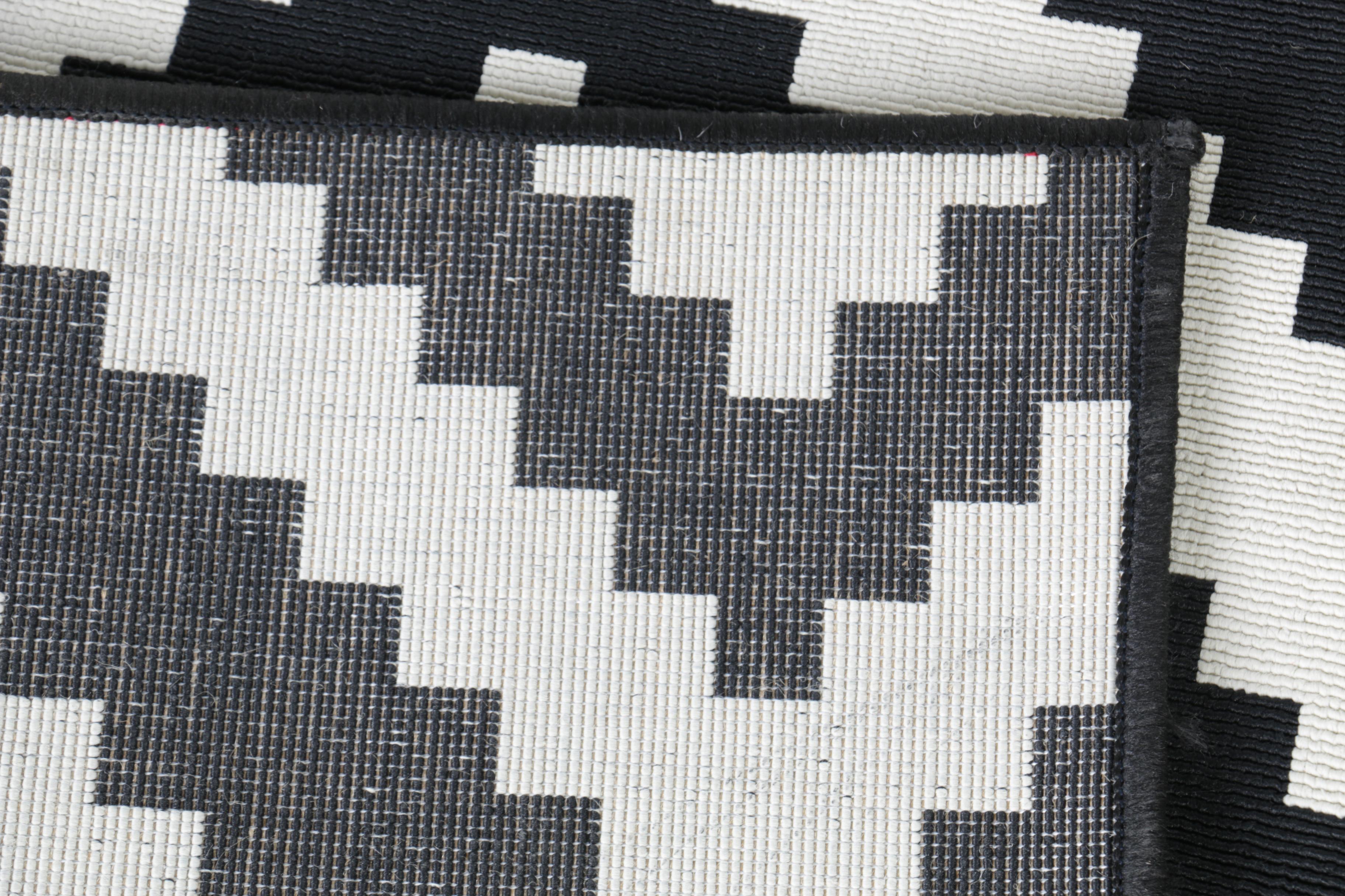 Machine-Made Ikea "Lappljung Ruta" Area Rug