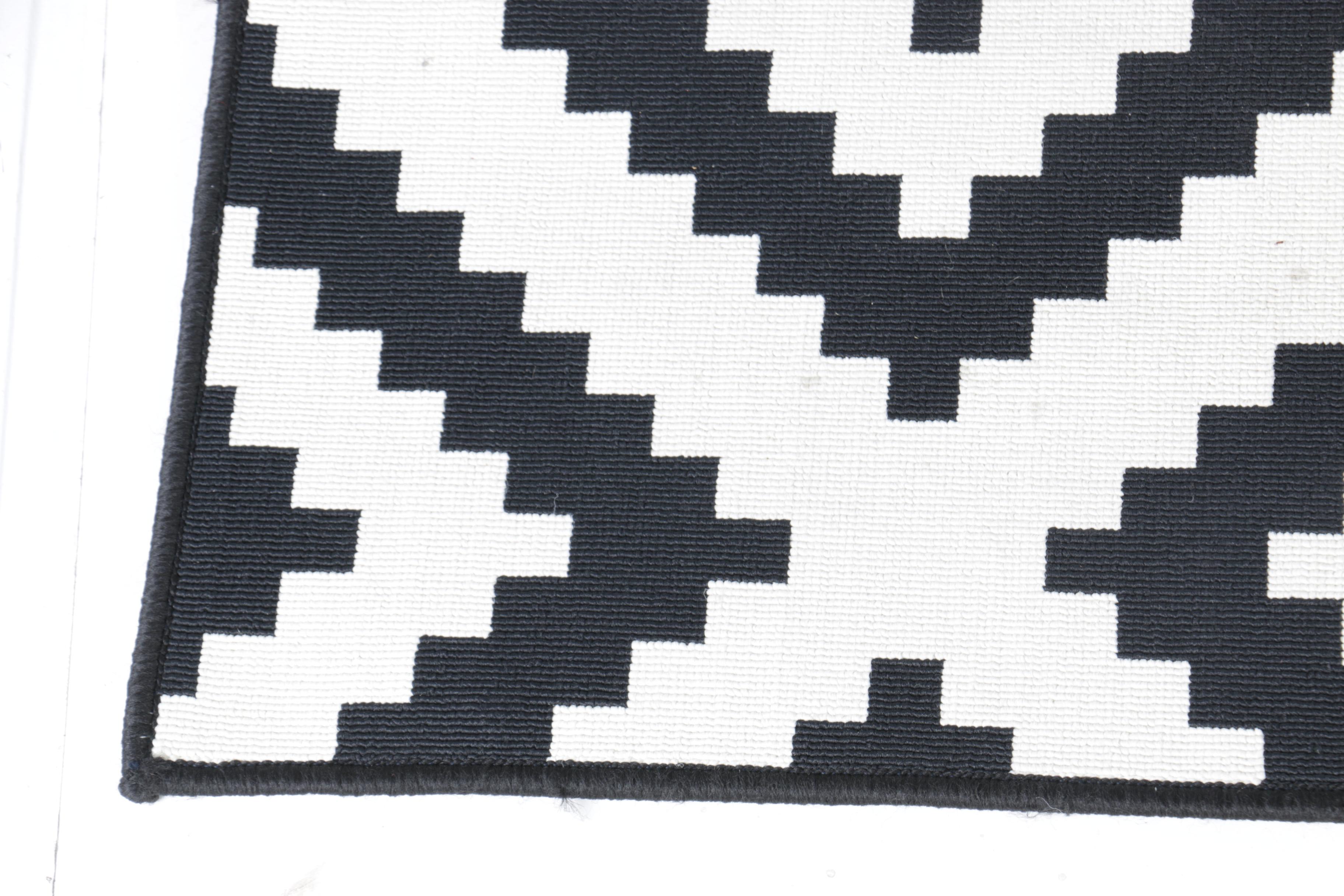 Machine-Made Ikea "Lappljung Ruta" Area Rug