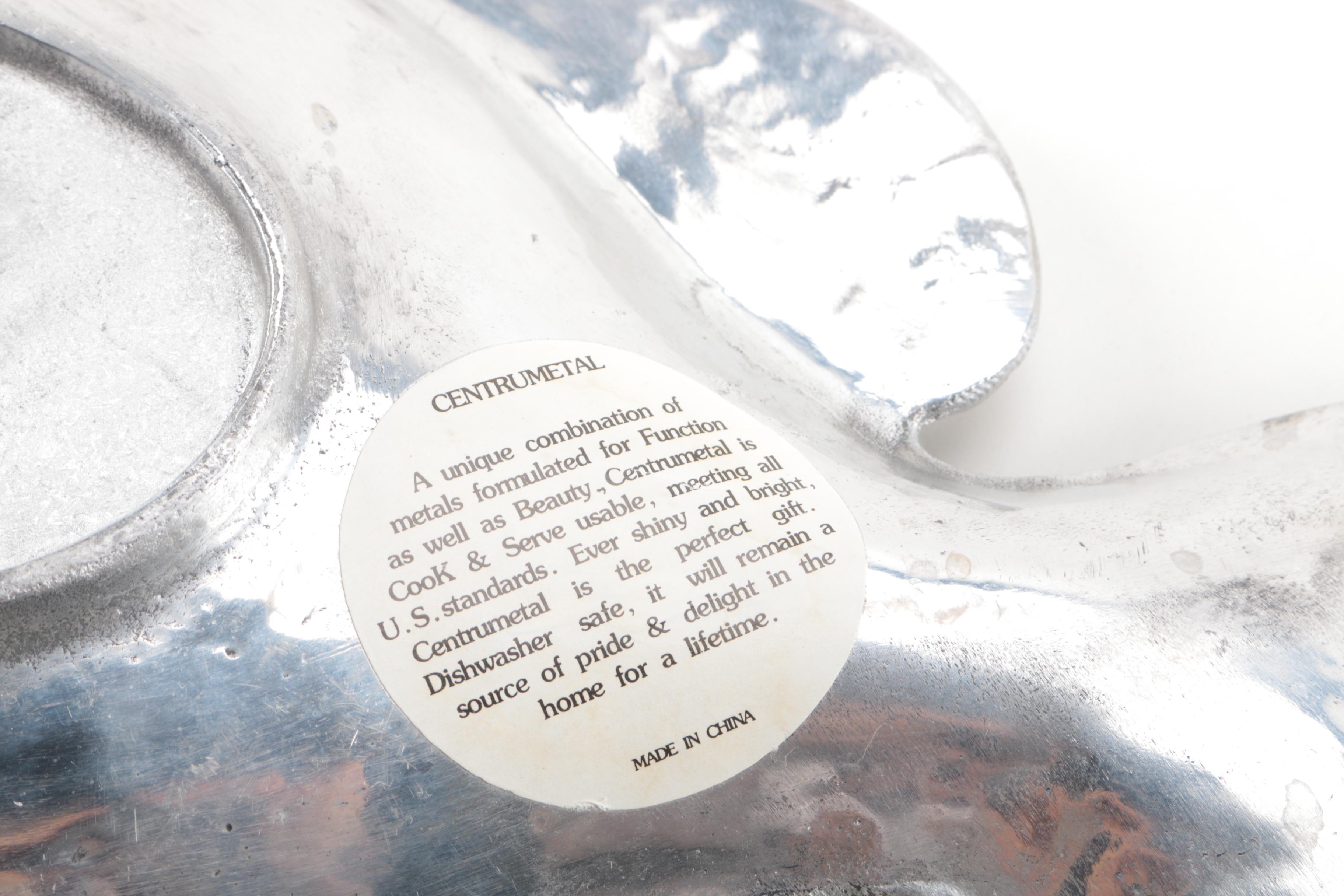 Assortment of Beach Themed Decor