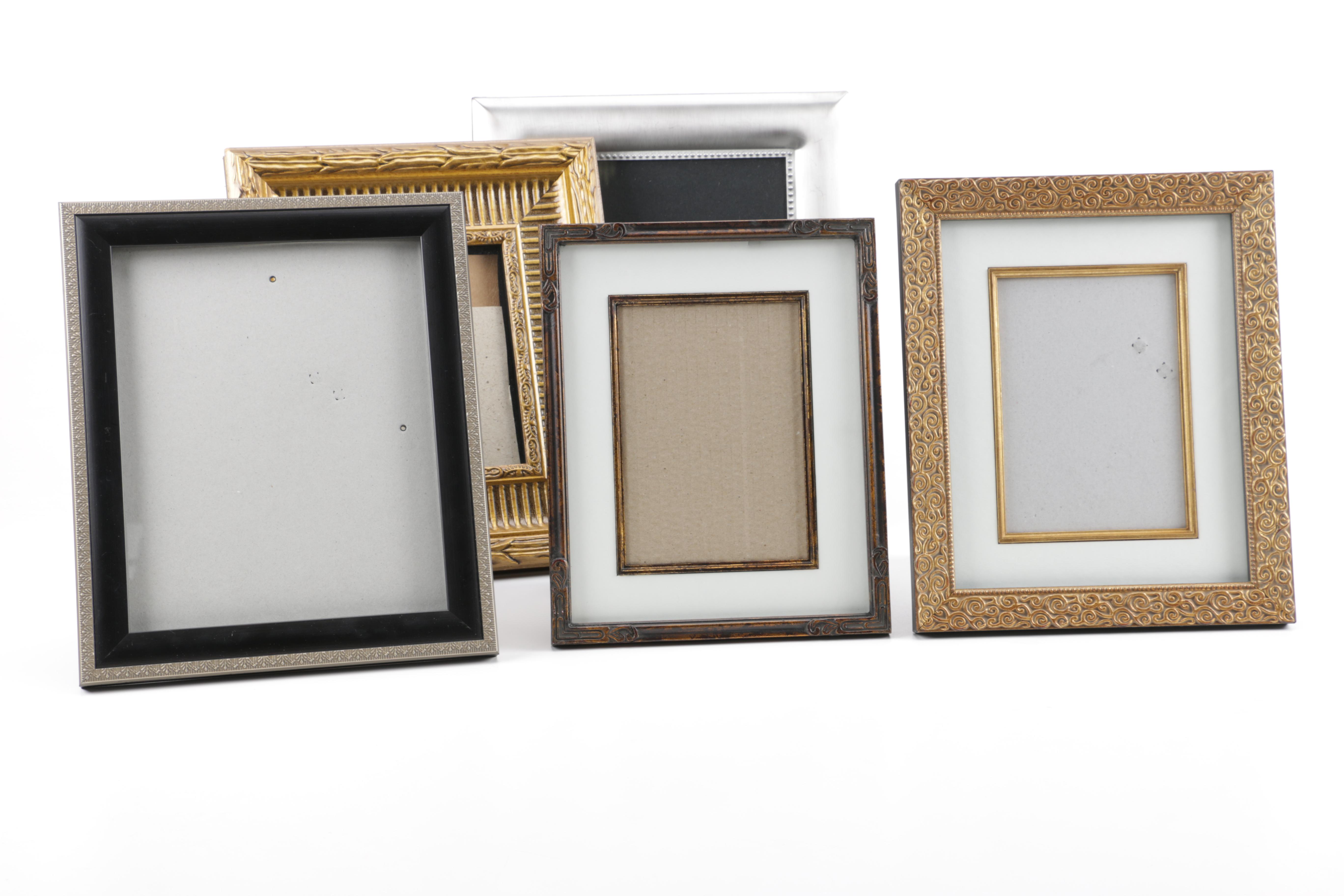 A Collection of Eighteen Decorative Photo Frames