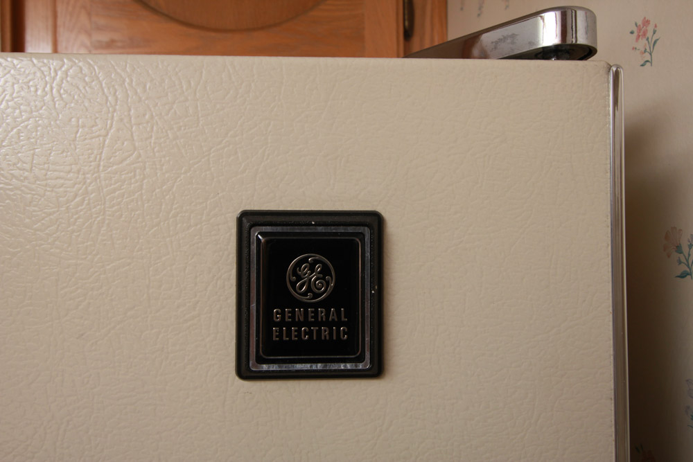 GE Refrigerator