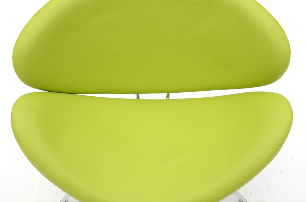 "Roxy" Accent Chair by Diamond Sofa