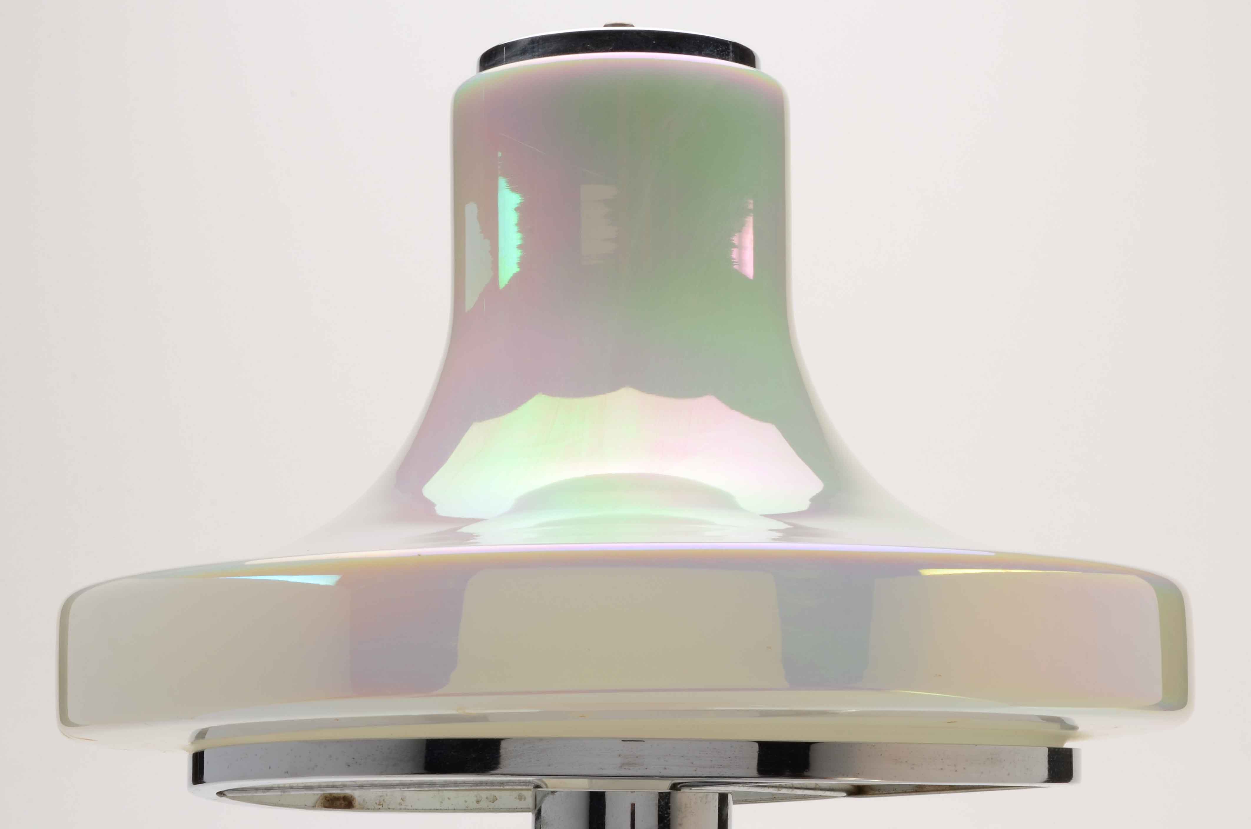 Pearlescent Glass Table Lamp