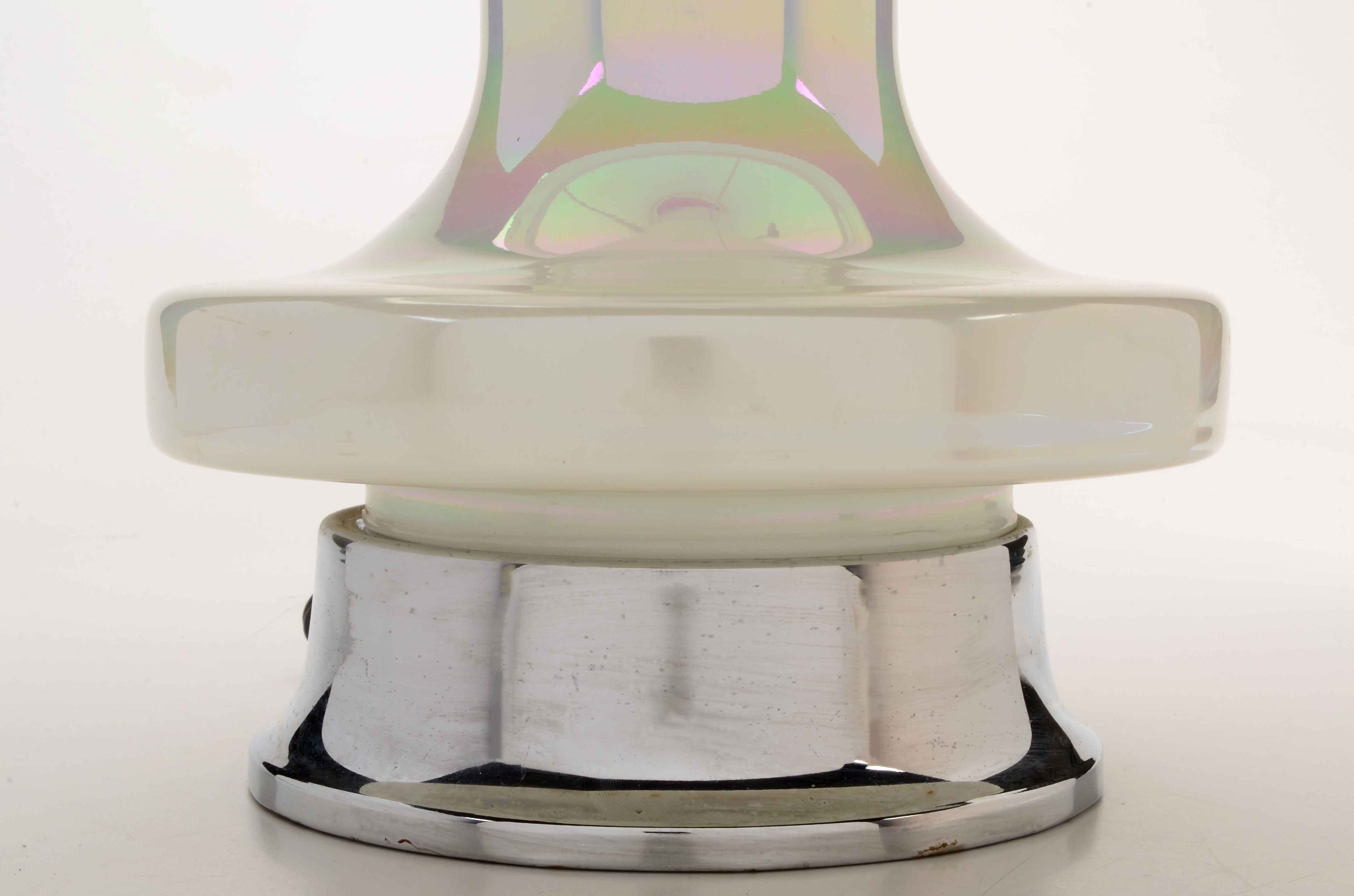 Pearlescent Glass Table Lamp