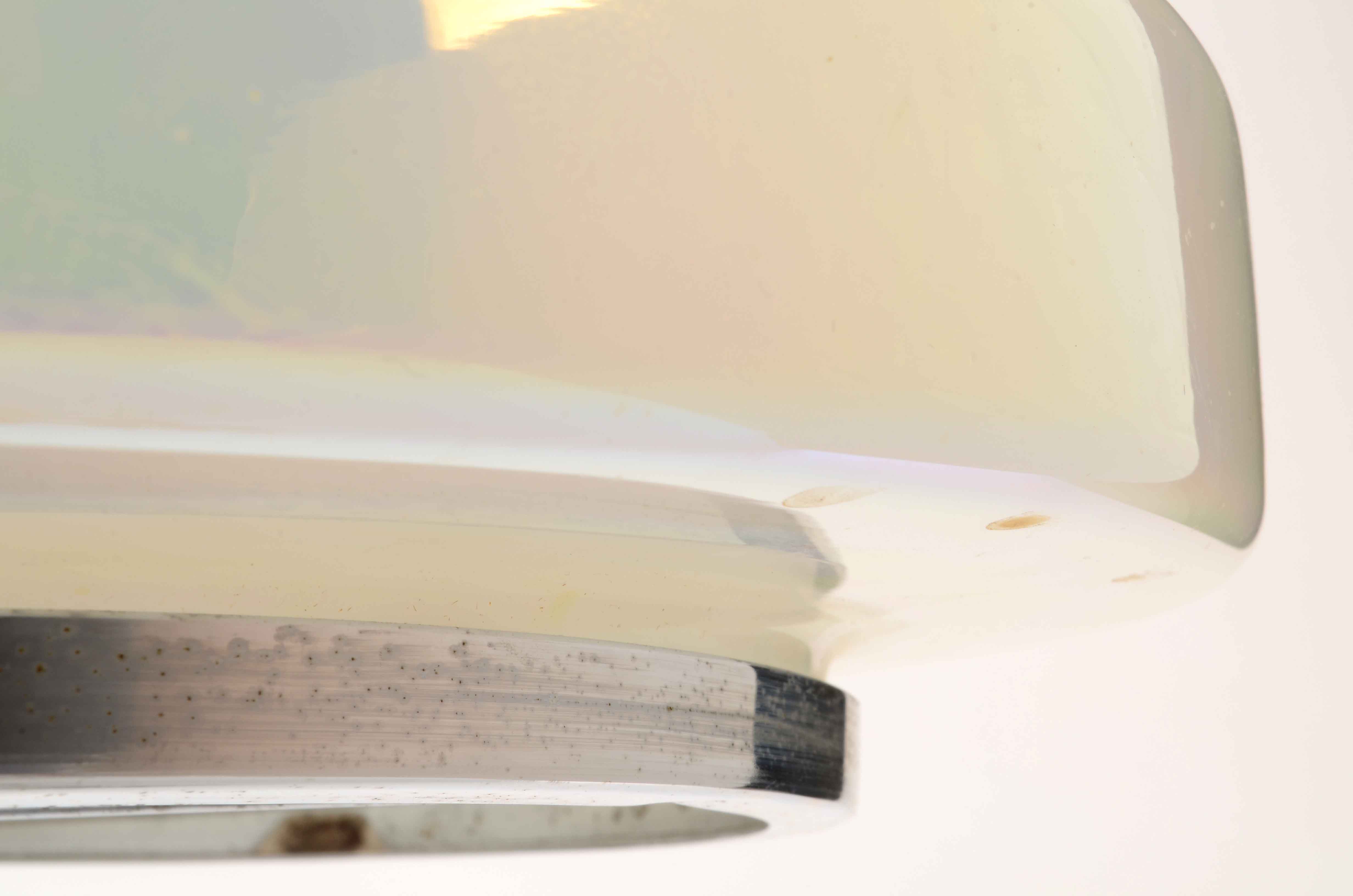 Pearlescent Glass Table Lamp