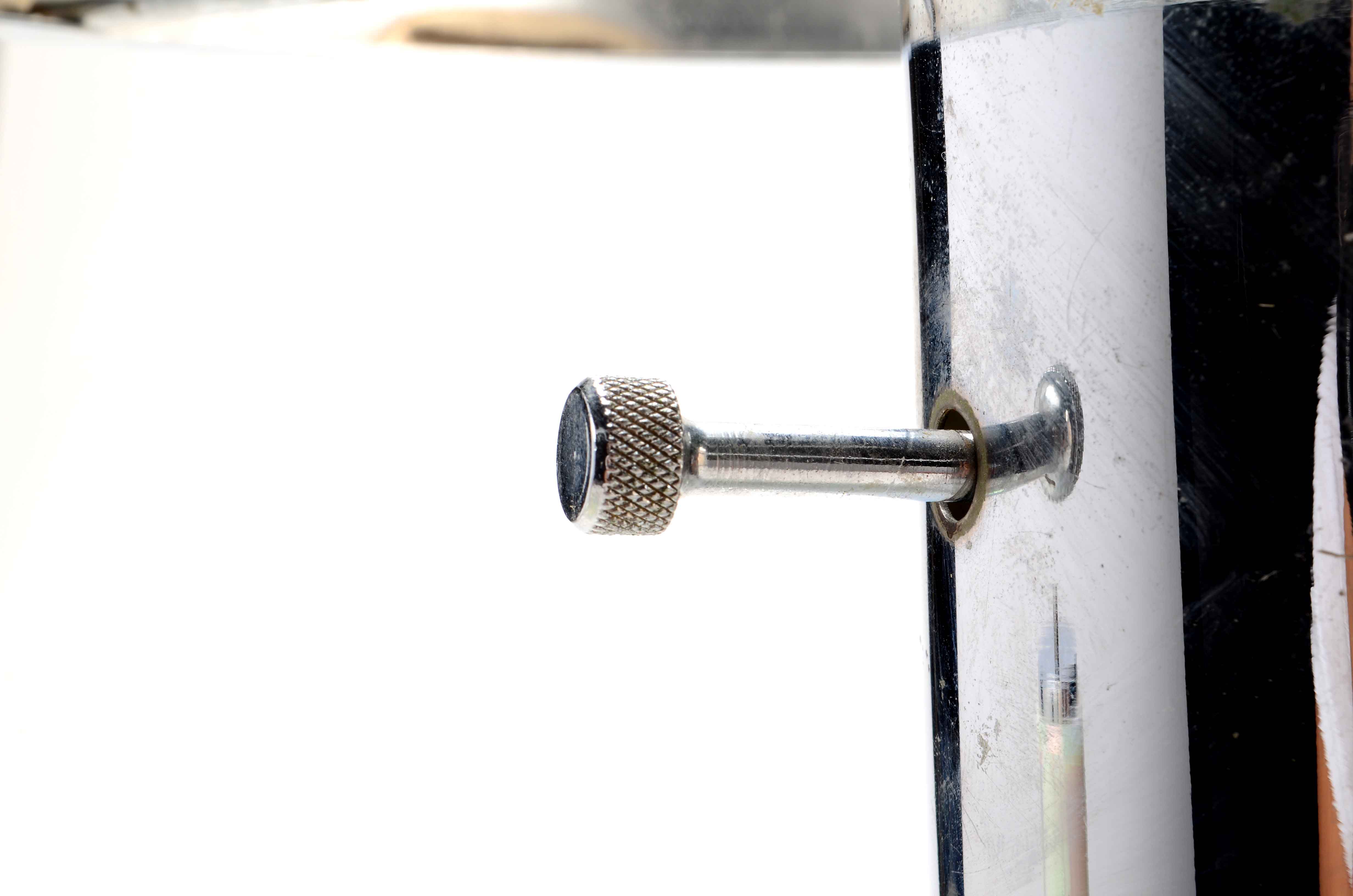 Pearlescent Glass Table Lamp