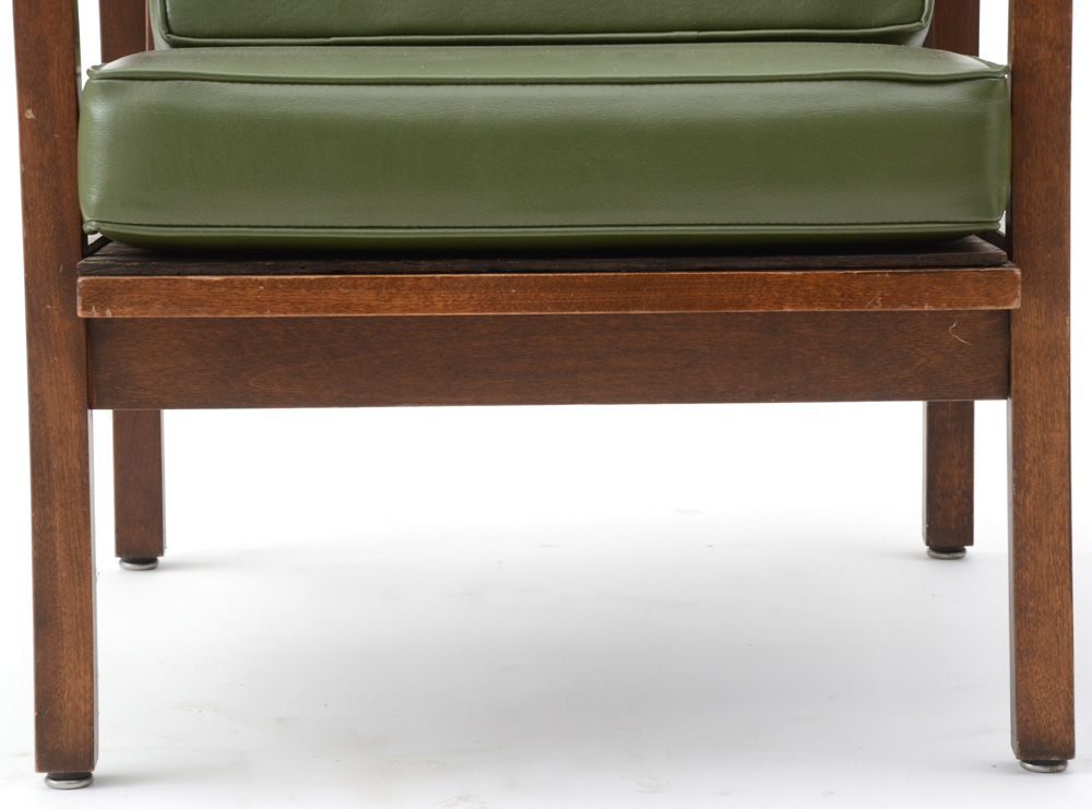 Mid Century Modern Walnut Lounge Chair