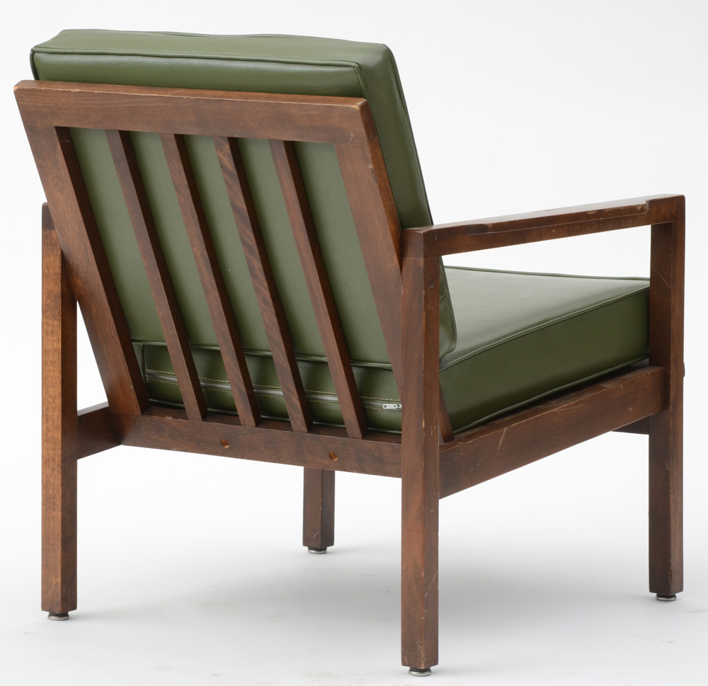 Mid Century Modern Walnut Lounge Chair
