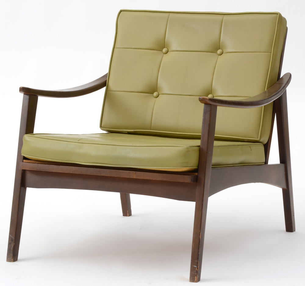 Pair of Mid Century Modern Lounge Chairs
