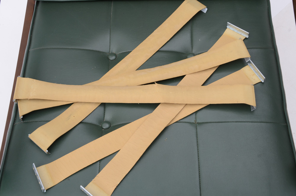 Pair of Mid Century Modern Lounge Chairs